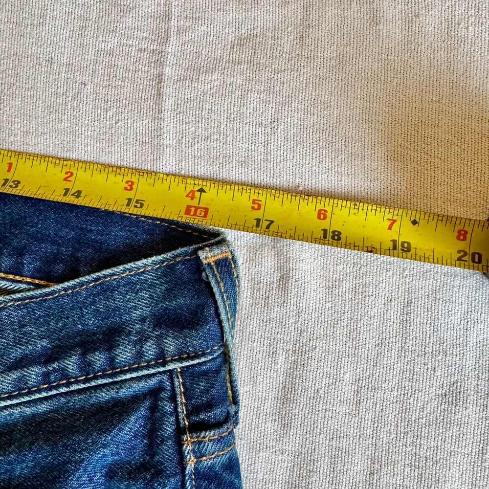 Levi's Premium Selvedge 501 ST Slim Straight Jeans in Medium Blue Wash - Picture 2 of 11